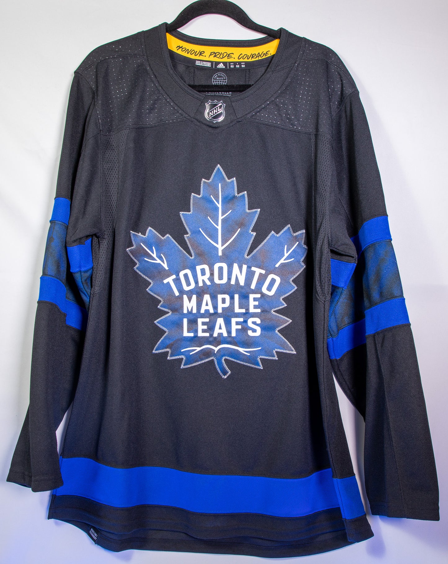 Leafs Jersey