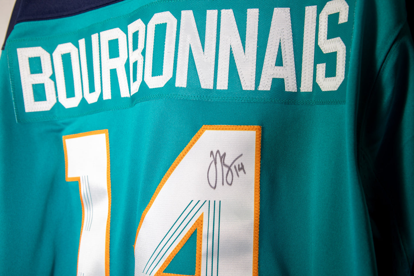 Signed Sirens jersey #14 Bourbonnais
